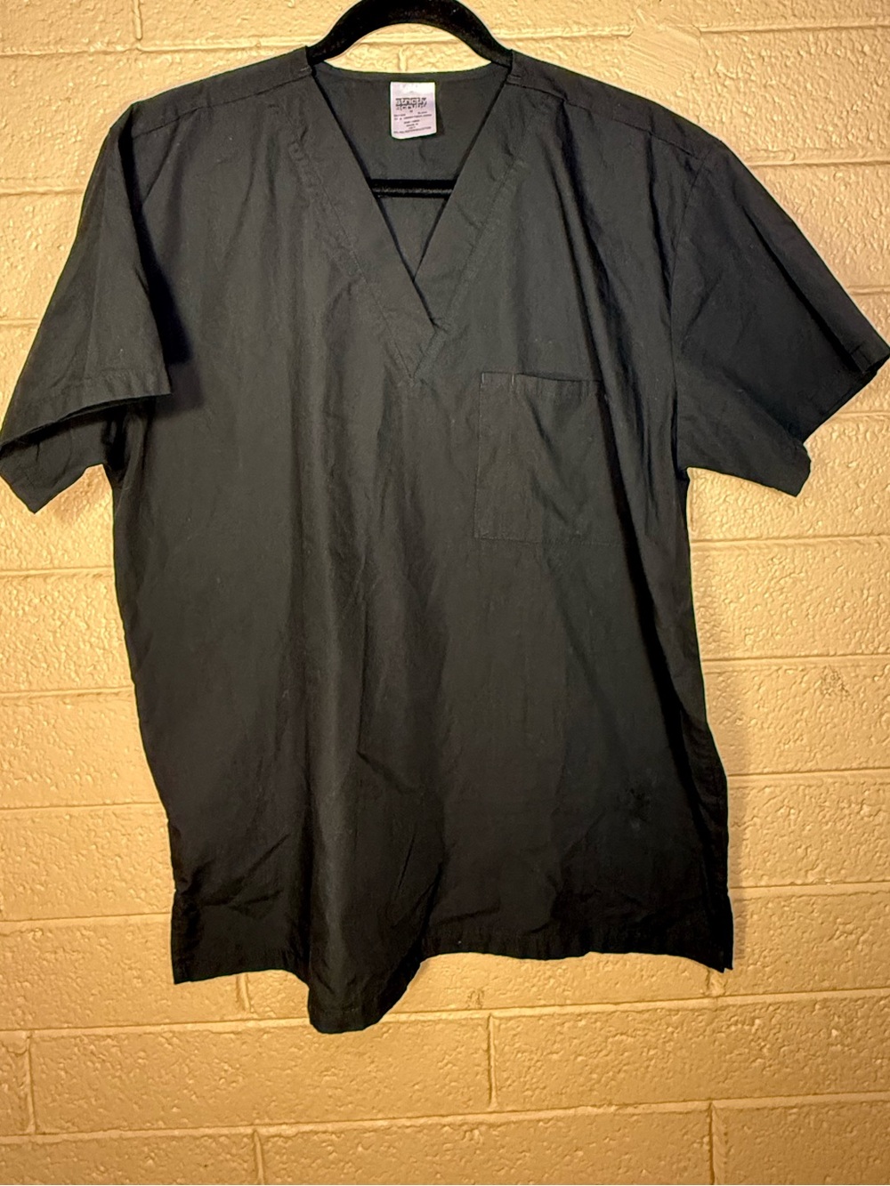 Men's Black V-Neck Medical Scrub Top - Unbranded